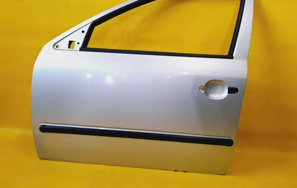 Skoda Octavia Mk1 (1U) Front door