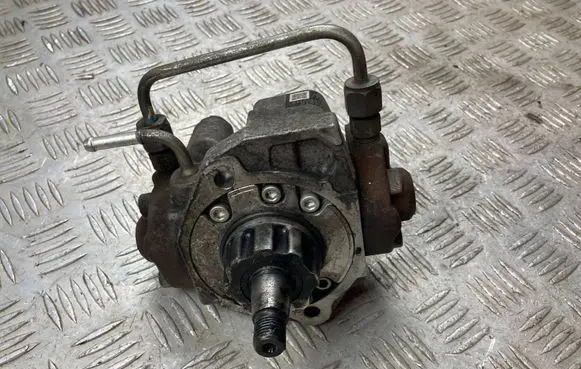 Subaru Outback Fuel injection high pressure pump 2940000760
