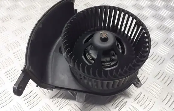 Renault Scenic II - Grand scenic II Front door blower motor NN1001038