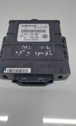 Volkswagen Touareg I Gearbox control unit/module 09D927750D H29S0655