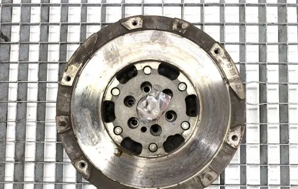 Opel Astra J Dual mass flywheel 55599020