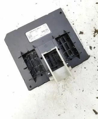 Volkswagen Golf VII Central body control module 5Q0937086L F005V01017 13H1001057