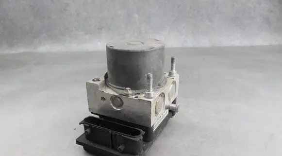 Renault Modus ABS Pump 0265800329 0265231359 8200129951