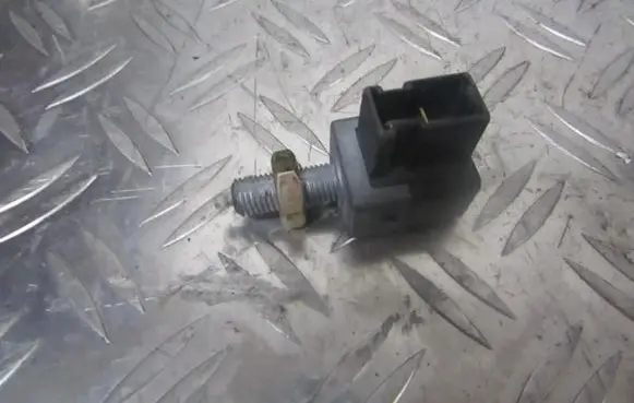 Brake pedal sensor switch