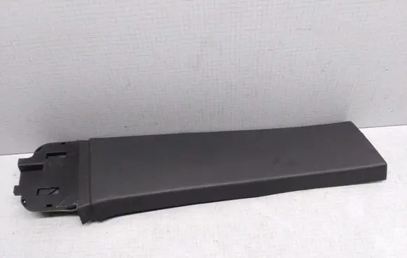 Opel Astra H Other sill/pillar trim element 13113921 331985437