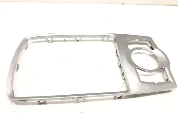 Audi A6 S6 C6 4F Gear shifter surround trim plastic 4F0864260