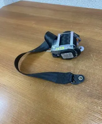 Land Rover Range Rover Sport L494 Front seatbelt PP6081053A