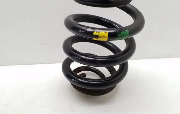 Volkswagen Transporter - Caravelle T5 Rear coil spring