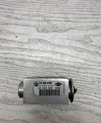 Audi Q7 4L Air conditioning (A/C) expansion valve 7L0820679C 52423395 328310