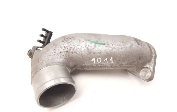 Nissan Navara D40 Turbo air intake inlet pipe/hose