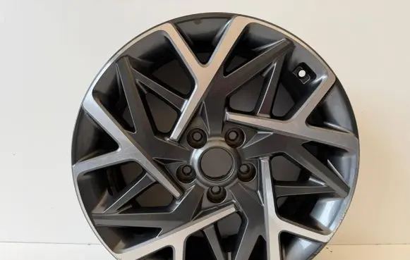 Hyundai Kona I R18 alloy rim 52910CM300