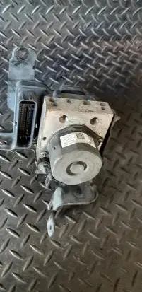 Citroen C4 II Picasso ABS Pump 9807509080