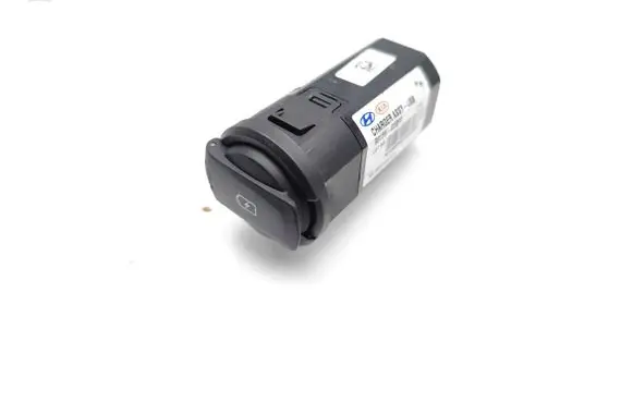 Hyundai Ioniq USB socket connector 96125G2000