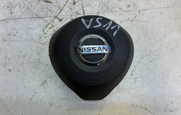 Nissan Leaf II (ZE1) Steering wheel airbag PM5SH187040525 WB314530600 00906971863
