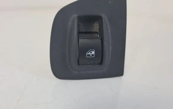 Fiat Doblo Electric window control switch 735402417