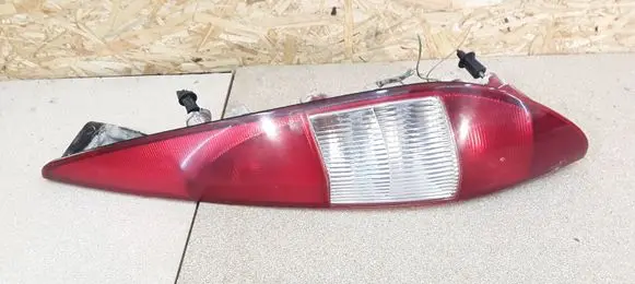 Ford Mondeo Mk III Rear/tail lights 1S7113404C