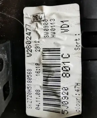 Skoda Fabia Mk2 (5J) Speedometer (instrument cluster) V2802477 6920801C H5180568