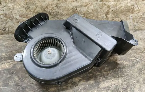 Cadillac SRX Interior heater climate box assembly 25725549