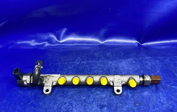 Volkswagen PASSAT CC Fuel main line pipe 0281002858 03L906051 03L130089
