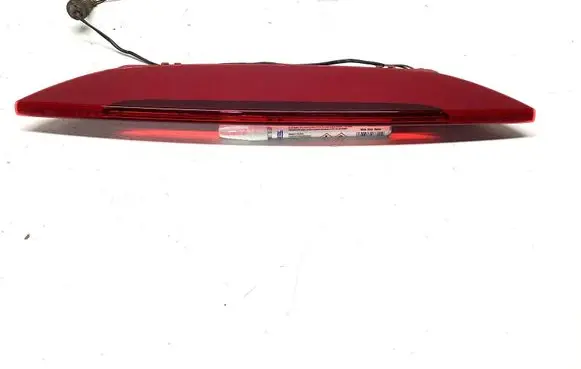 Volvo V60 Third/center stoplight 