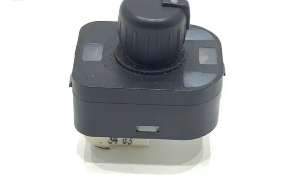 Audi A8 S8 D3 4E Wing mirror switch 8E0959565A