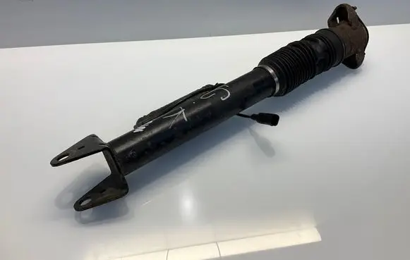 Mercedes-Benz ML W166 Shock absorber/damper/air suspension 