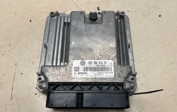 Skoda Superb B5 (3U) Engine control unit/module 03G906016MC 0281014104 1039S23464