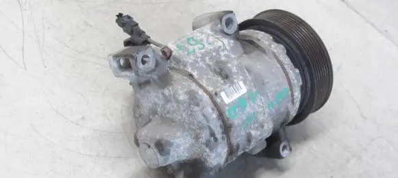 Honda CR-V Air conditioning (A/C) compressor (pump) 447280-2570
