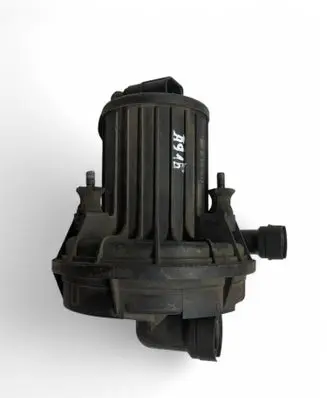 Audi A4 S4 B8 8K Secondary air pump 