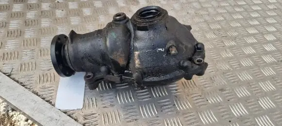 BMW X3 E83 Front differential 7540626 7545611 EZK02T