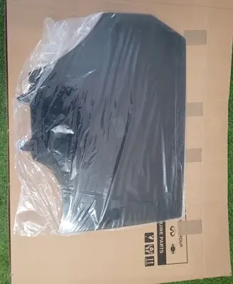 Nissan Qashqai Front triangle window/glass HV00B