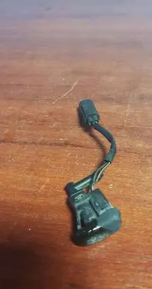 BMW 1 E82 E88 Windshield washer spray nozzle 7110851