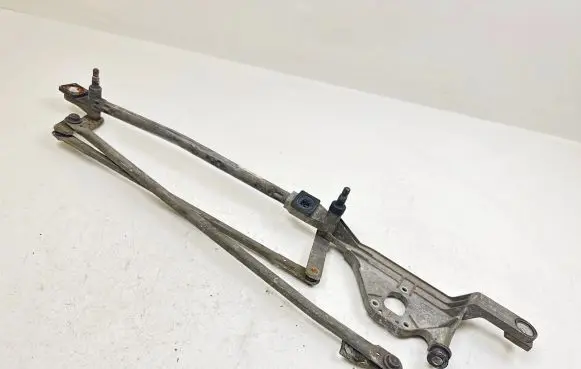 Ford Focus Front wiper linkage 4M5117K484AB