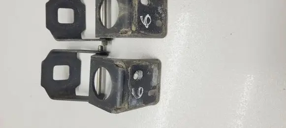 Ligier JS 50 Loading door hinge set 