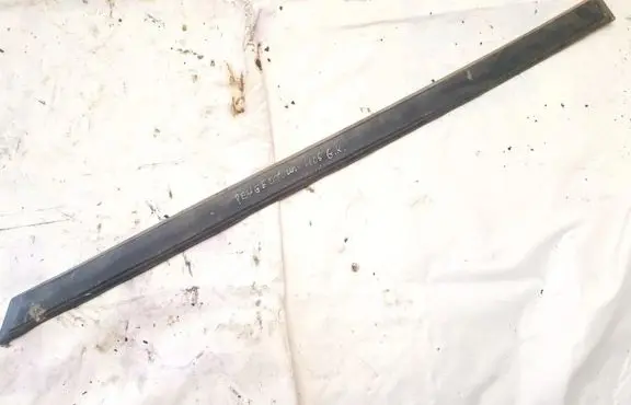 Peugeot 405 Rear door trim (molding)