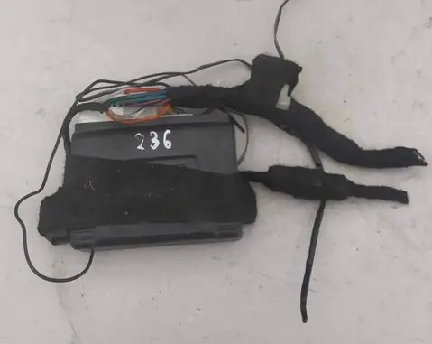 Audi 80 90 S2 B4 Alarm control unit/module 97RA0103516