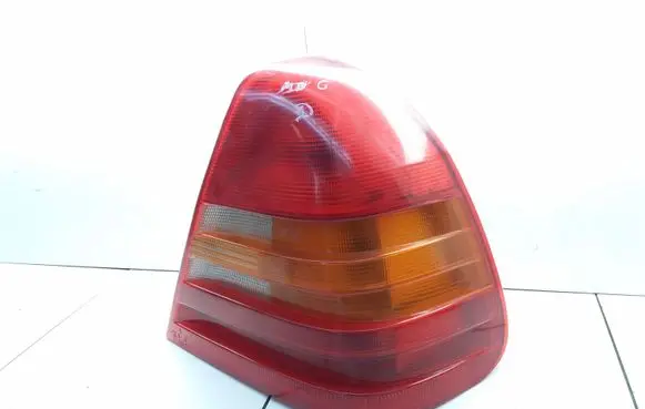 Mercedes-Benz C W202 Rear/tail lights 3301520502 2028200264
