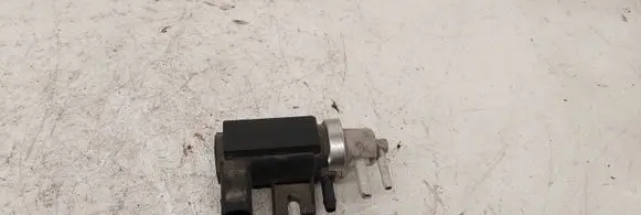 Audi A4 S4 B6 8E 8H Turbo solenoid valve 1J0906627B 72290315 02T287