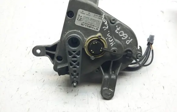 Peugeot 607 Tailgate lock latch 9655954680