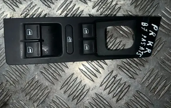 Volkswagen PASSAT B7 Electric window control switch 3AB857857A