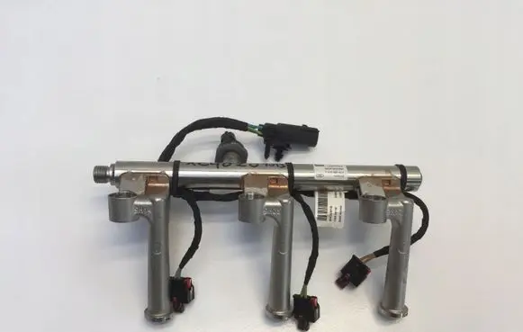 Volvo XC40 Fuel main line pipe 31405915