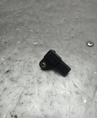 Mercedes-Benz C W205 Air pressure sensor A0081538928 14W11