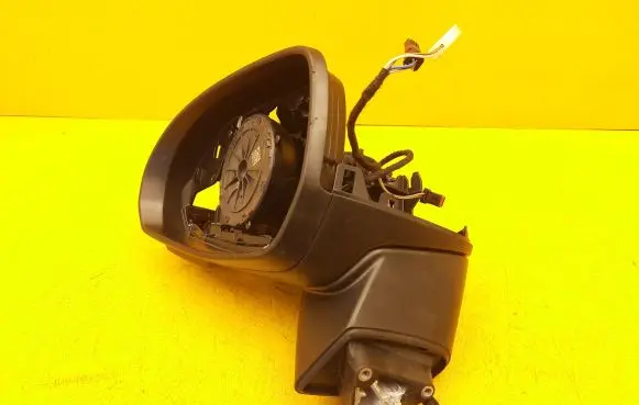 Mercedes-Benz GLC C254 Front door electric wing mirror A2548107903