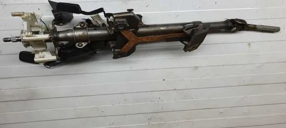 Toyota Avensis T220 Ignition lock 8978005021