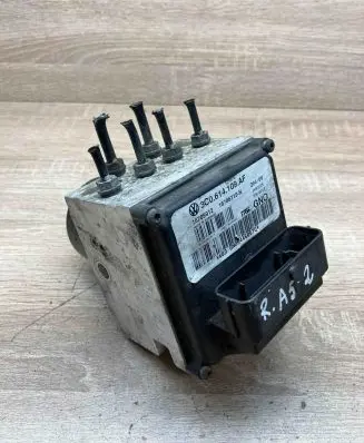 Volkswagen PASSAT B6 ABS Pump 3C0614109AF 16705912