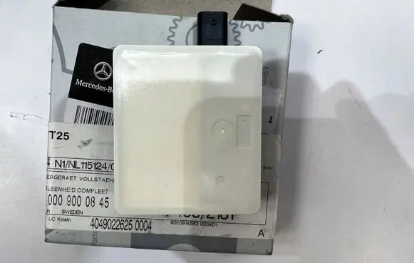 Mercedes-Benz EQS V297 Number plate light A0009000845