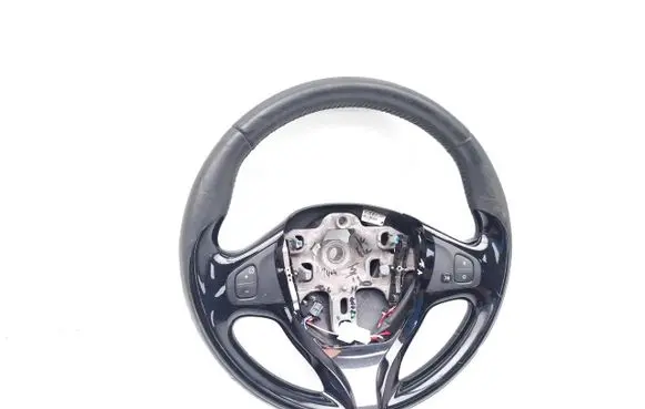 Renault Captur Steering wheel 484006599R 6224690