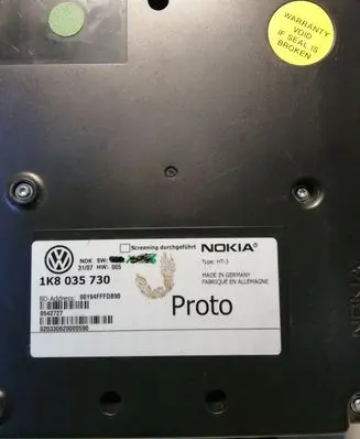 Volkswagen PASSAT B6 Air suspension control unit module (rear) 1K8035730
