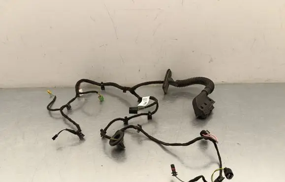 Mercedes-Benz EQC Rear door wiring loom A2535402914
