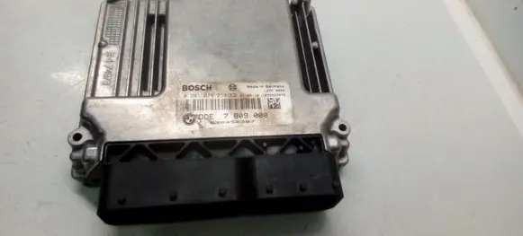 BMW 5 E60 E61 Engine control unit/module 0281014238 7809000 030050387